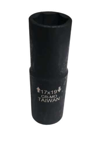 Lug Nut Socket | 17x19